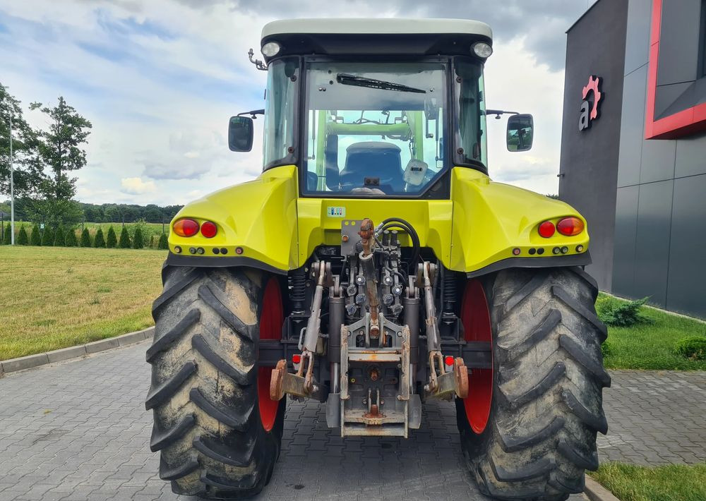 Claas Arion 530 - Tractor: foto 5 Claas Arion 530 - Tractor: foto 5