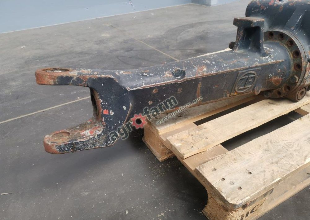 OBUDOWA MOSTU DEUTZ DX 6.10 6.30 6.50 4472453197 - Transmisión: foto 2 OBUDOWA MOSTU DEUTZ DX 6.10 6.30 6.50 4472453197 - Transmisión: foto 2