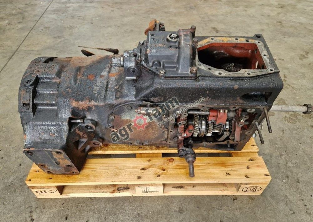 Skrzynia biegów Deutz Agroxtra 6.17 - Caja de cambios: foto 1 Skrzynia biegów Deutz Agroxtra 6.17 - Caja de cambios: foto 1