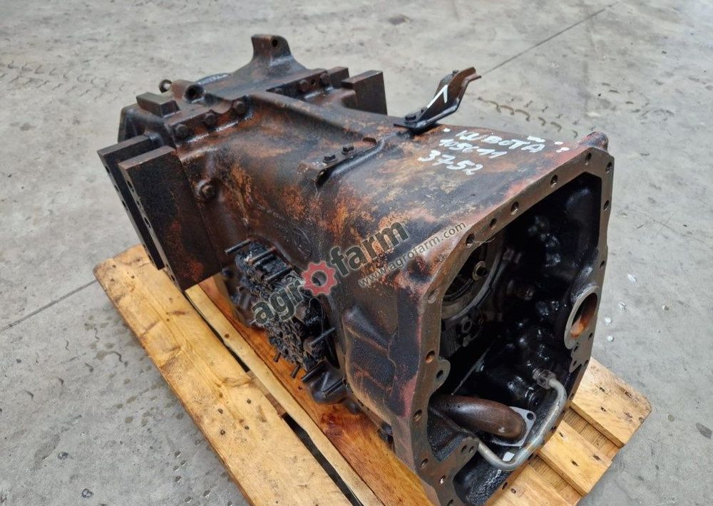 Skrzynia biegów Kubota M7-171 ZF CVT - Caja de cambios: foto 3 Skrzynia biegów Kubota M7-171 ZF CVT - Caja de cambios: foto 3