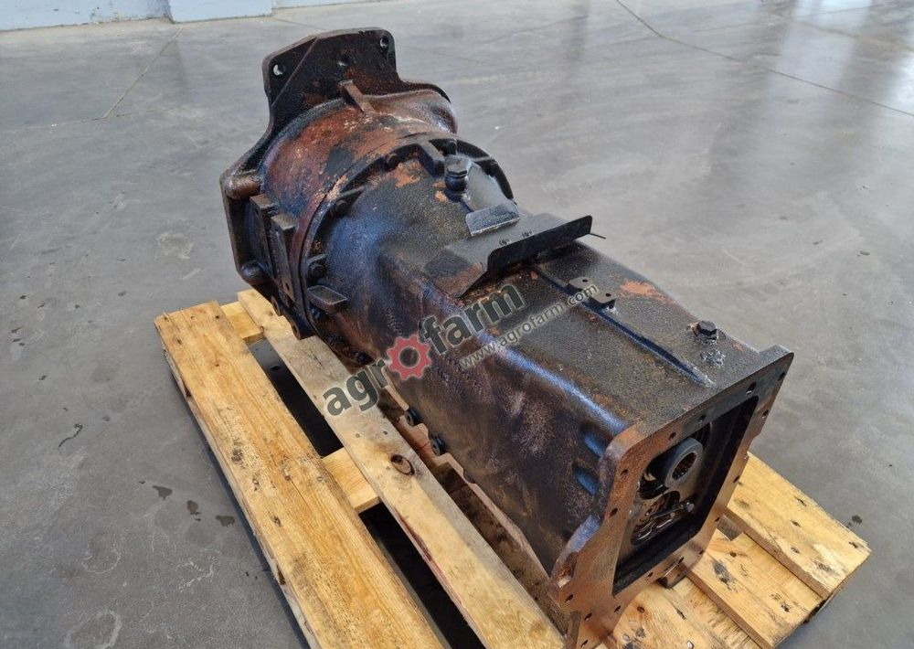 Skrzynia biegów Landini 6.130 C - Caja de cambios: foto 1 Skrzynia biegów Landini 6.130 C - Caja de cambios: foto 1