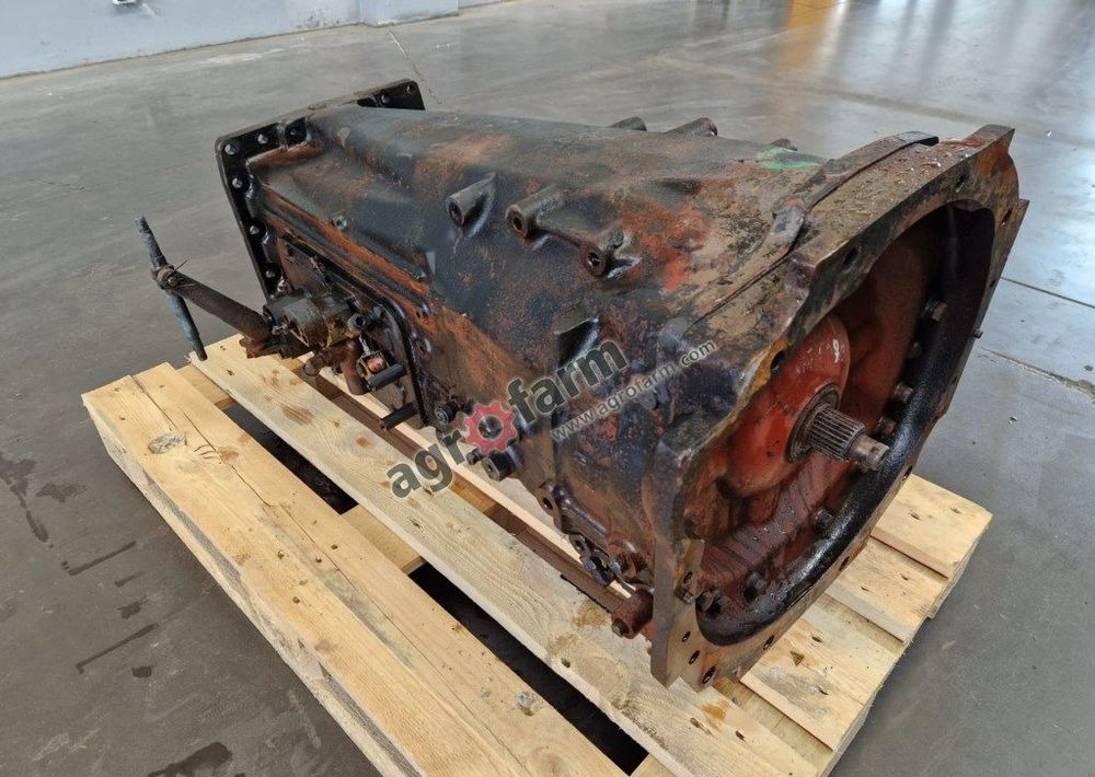 Skrzynia biegów Speedshift Massey Ferguson 6180 - Caja de cambios: foto 2 Skrzynia biegów Speedshift Massey Ferguson 6180 - Caja de cambios: foto 2