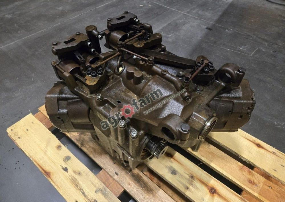 Skrzynia biegów Vario ML260, Fendt 939, 936, 930 - Caja de cambios: foto 2 Skrzynia biegów Vario ML260, Fendt 939, 936, 930 - Caja de cambios: foto 2