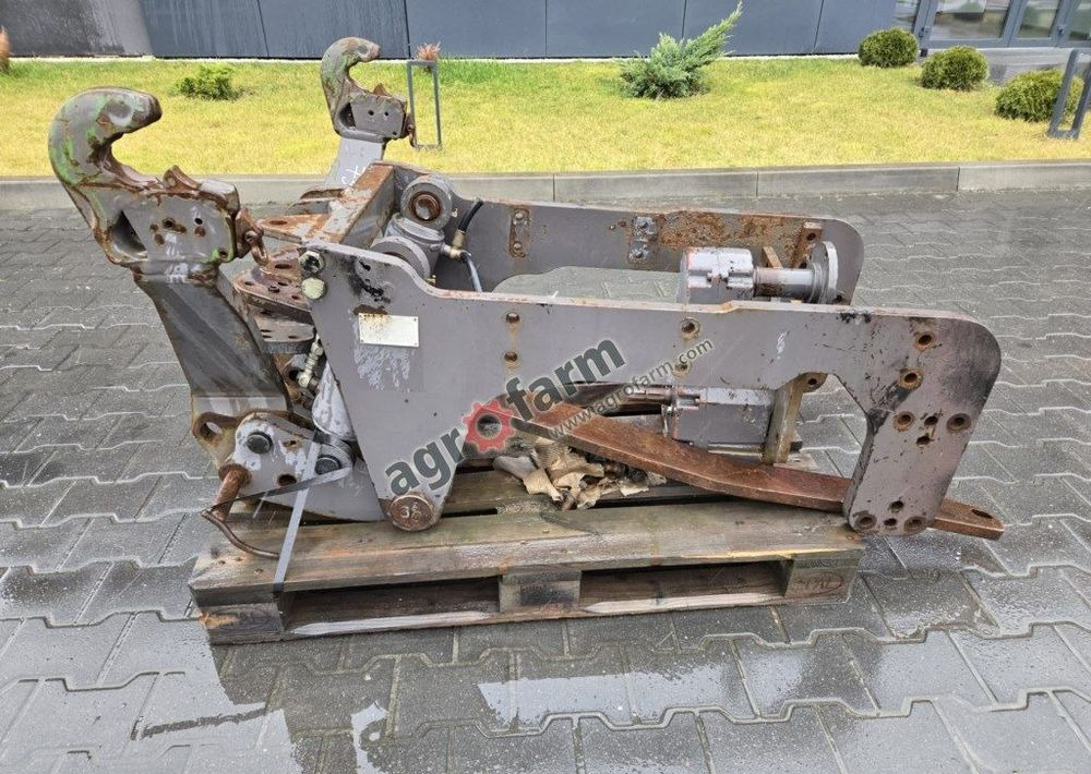 TUZ, przedni podnośnik, WOM, Renault Ares 735 - Carrocería y exterior para Tractor: foto 4 TUZ, przedni podnośnik, WOM, Renault Ares 735 - Carrocería y exterior para Tractor: foto 4