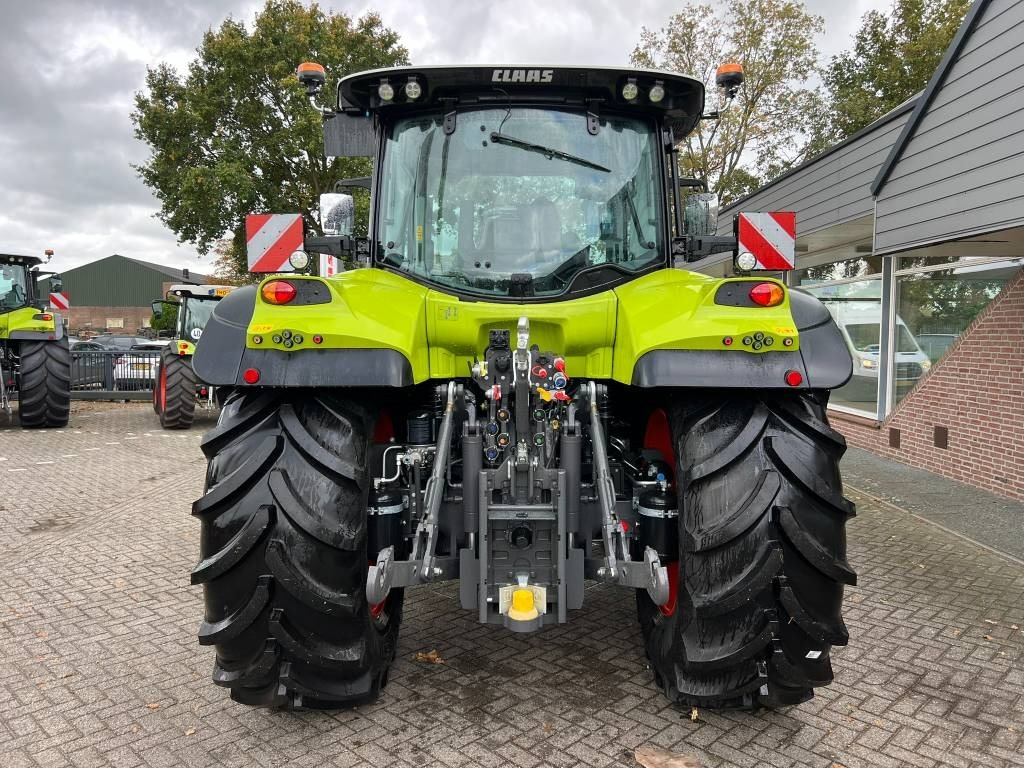 Claas Arion 530 CIS+ - Tractor: foto 4 Claas Arion 530 CIS+ - Tractor: foto 4