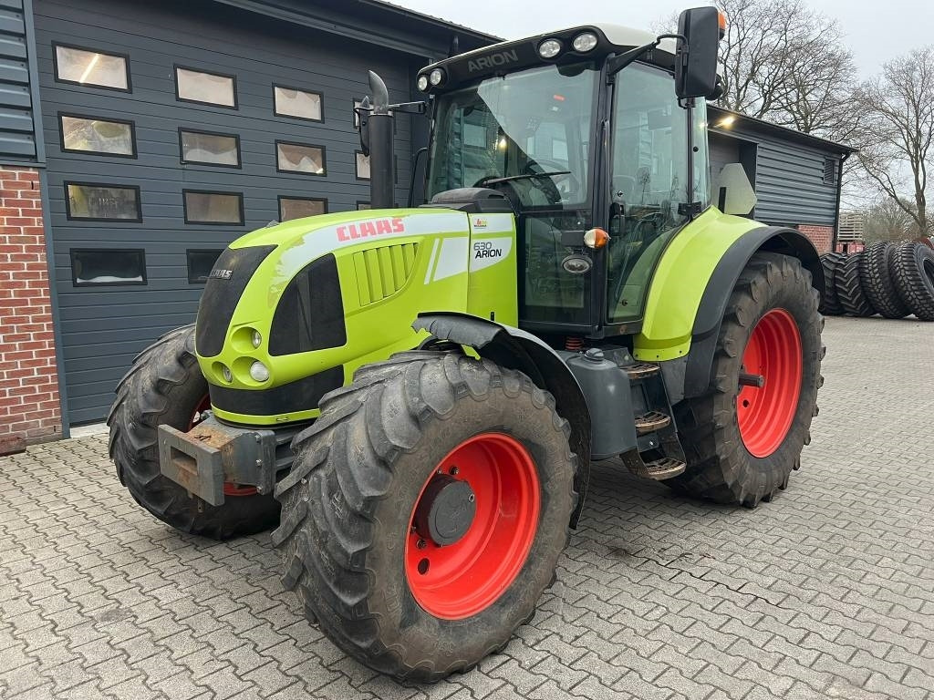Claas Arion 630 Cebis - Tractor: foto 1 Claas Arion 630 Cebis - Tractor: foto 1