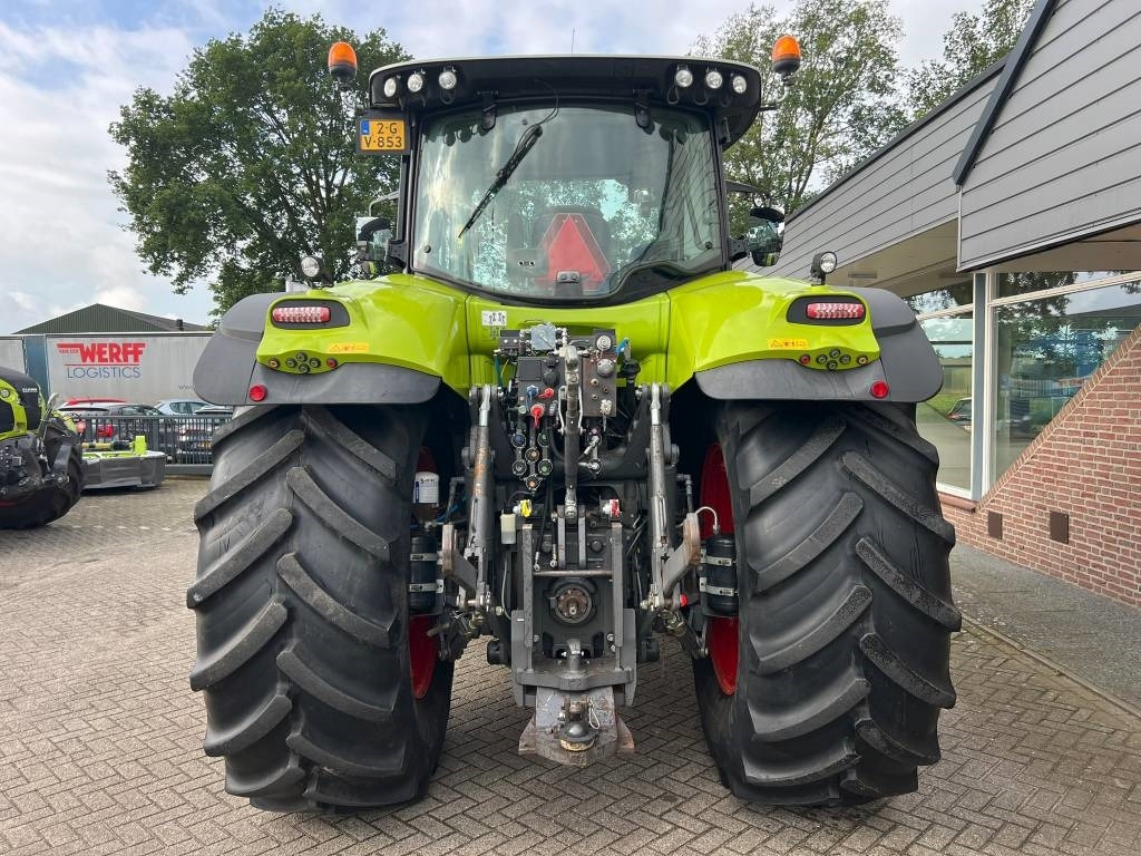 Claas Axion 810 Cmatic - Tractor: foto 4 Claas Axion 810 Cmatic - Tractor: foto 4