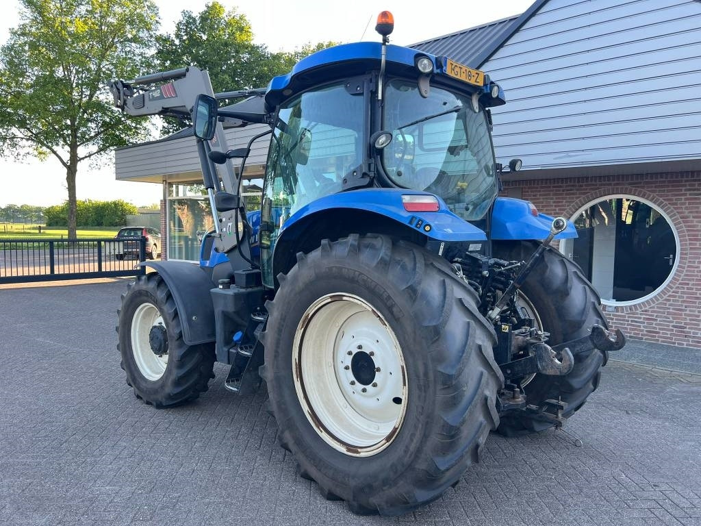 New Holland T 6.155 - Tractor: foto 3 New Holland T 6.155 - Tractor: foto 3