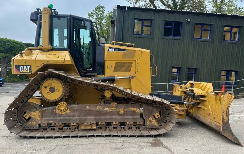 CAT D 6 N LGP - Bulldozer: foto 1 CAT D 6 N LGP - Bulldozer: foto 1