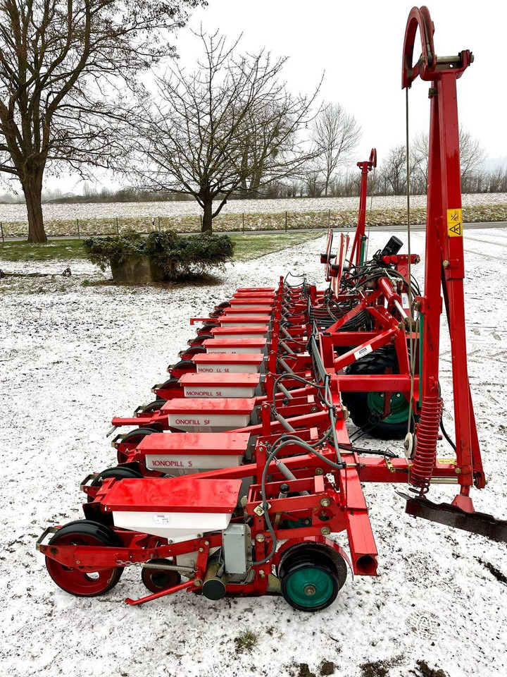 Kverneland Monopill SE - Sembradora de precisión: foto 3 Kverneland Monopill SE - Sembradora de precisión: foto 3