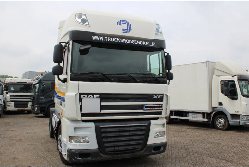 DAF XF 105.460 + SSC + EURO 5 + RETARDER - Cabeza tractora: foto 3 DAF XF 105.460 + SSC + EURO 5 + RETARDER - Cabeza tractora: foto 3