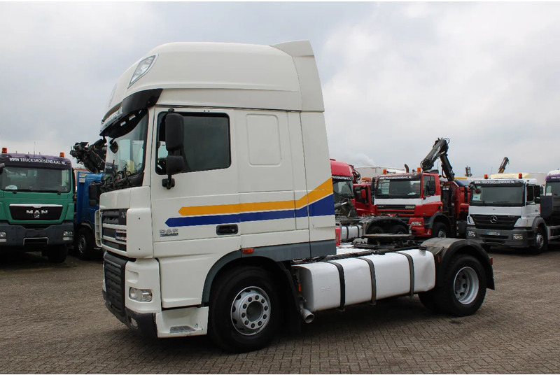 DAF XF 105.460 + SSC + EURO 5 + RETARDER - Cabeza tractora: foto 4 DAF XF 105.460 + SSC + EURO 5 + RETARDER - Cabeza tractora: foto 4