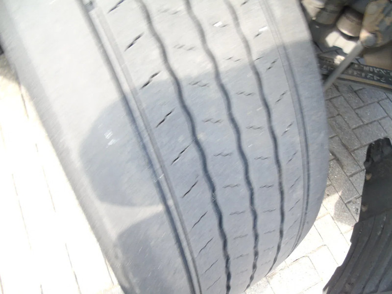 Cabeza tractora Renault T 460 + EURO 6 + FULL SPOILER: foto 19 Cabeza tractora Renault T 460 + EURO 6 + FULL SPOILER: foto 19