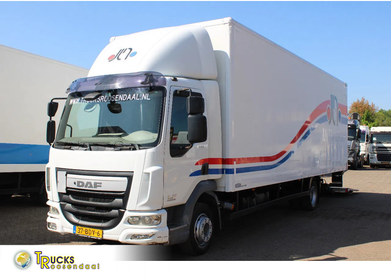 DAF LF 210 + EURO 6 + LIFT - Camión caja cerrada: foto 1 DAF LF 210 + EURO 6 + LIFT - Camión caja cerrada: foto 1