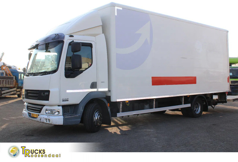 DAF LF 45 .210 + EURO 5 + LIFT + 6.38METER - Camión caja cerrada: foto 1 DAF LF 45 .210 + EURO 5 + LIFT + 6.38METER - Camión caja cerrada: foto 1
