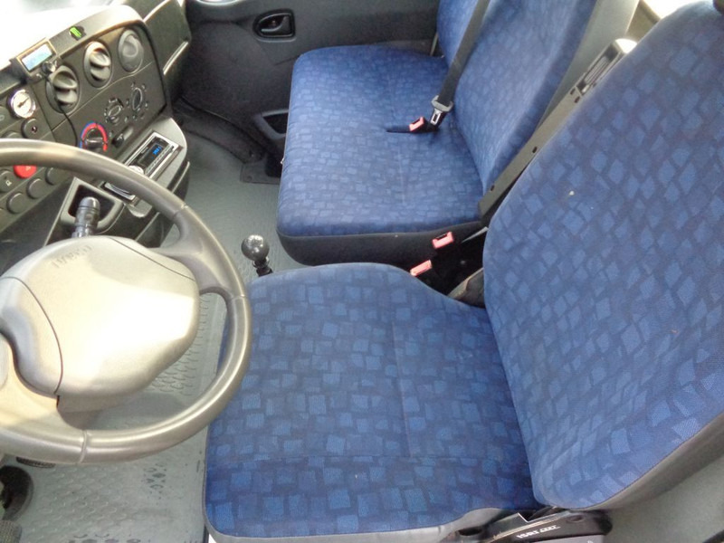 Iveco Daily reserved !!! 40C17 + Manual - Caja abierta furgoneta: foto 5 Iveco Daily reserved !!! 40C17 + Manual - Caja abierta furgoneta: foto 5