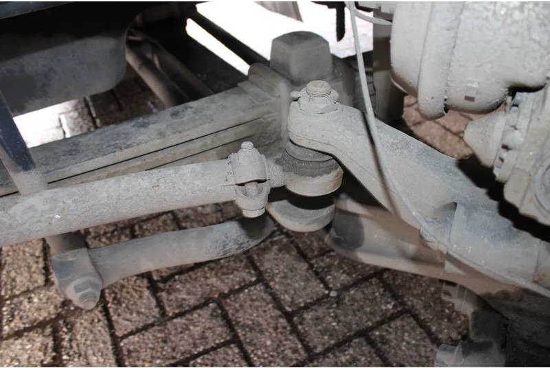 Camión frigorífico Iveco Eurocargo 140E + CARRIER + MANUAL + ATP!! LIFT + EURO 5: foto 12 Camión frigorífico Iveco Eurocargo 140E + CARRIER + MANUAL + ATP!! LIFT + EURO 5: foto 12