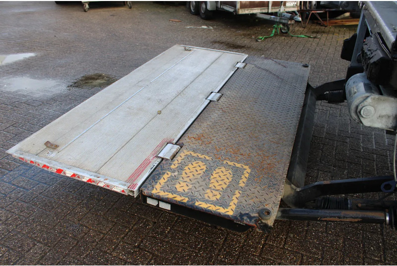 Camión frigorífico Iveco Eurocargo 140E + CARRIER + MANUAL + ATP!! LIFT + EURO 5: foto 8 Camión frigorífico Iveco Eurocargo 140E + CARRIER + MANUAL + ATP!! LIFT + EURO 5: foto 8