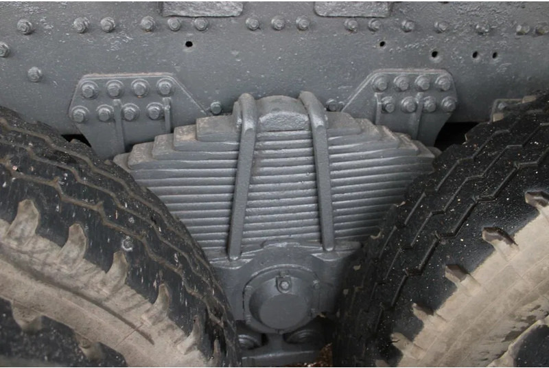 Camión volquete MAN 50 .414 + 8X4 + SPRING SPRING + MANUAL: foto 15