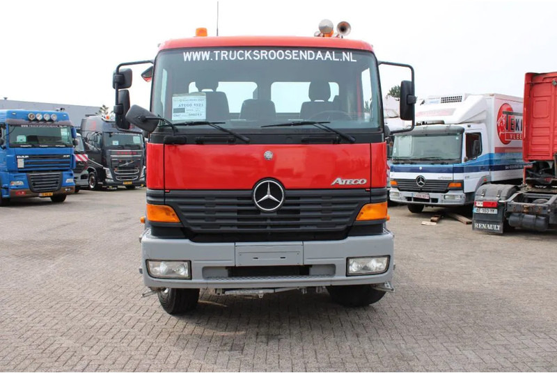 Mercedes-Benz Atego 1923 + HOOK SYSTEM + EURO 2 - Camión multibasculante: foto 5 Mercedes-Benz Atego 1923 + HOOK SYSTEM + EURO 2 - Camión multibasculante: foto 5
