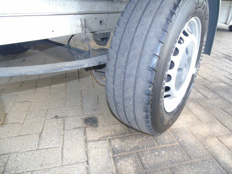 Furgoneta caja cerrada Mercedes-Benz Sprinter 314 + lift: foto 18 Furgoneta caja cerrada Mercedes-Benz Sprinter 314 + lift: foto 18