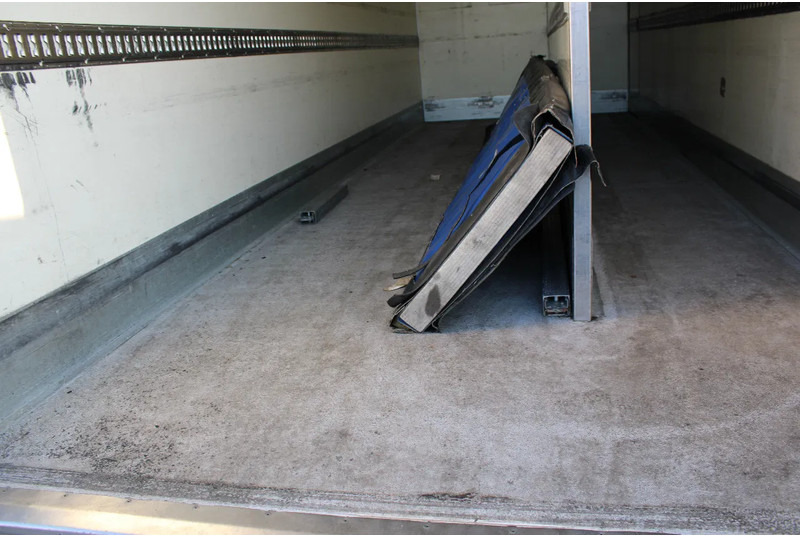 Camión frigorífico Volvo FL 16.240 + EURO 5 + 16T: foto 17