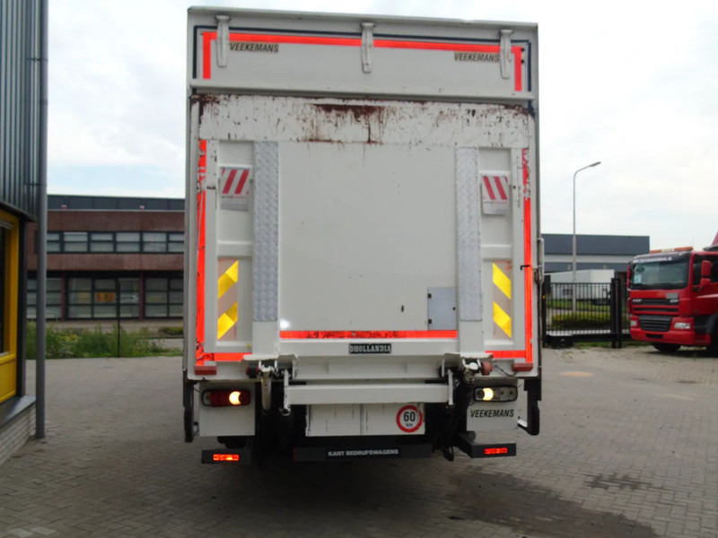 Volvo FL 260 + 18T + LIFT - Camión caja cerrada: foto 4 Volvo FL 260 + 18T + LIFT - Camión caja cerrada: foto 4
