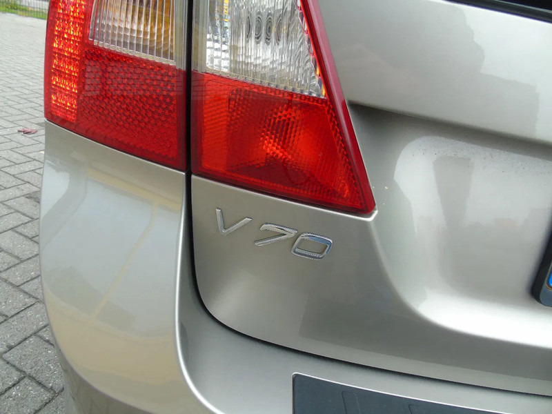 Hatchback Volvo V70 + manual: foto 13 Hatchback Volvo V70 + manual: foto 13