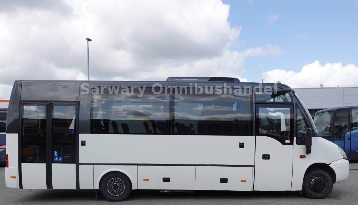 Iveco 65C17 *Klima *Euro5*Wing*Daily*Mago*Rapido*City - Minibús, Furgoneta de pasajeros: foto 3 Iveco 65C17 *Klima *Euro5*Wing*Daily*Mago*Rapido*City - Minibús, Furgoneta de pasajeros: foto 3