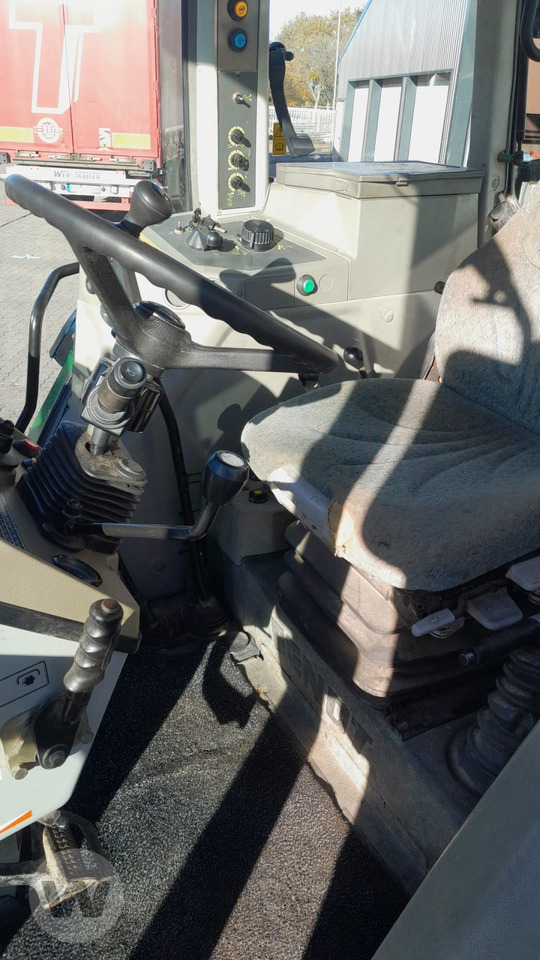 Fendt 309 C - Tractor: foto 5 Fendt 309 C - Tractor: foto 5