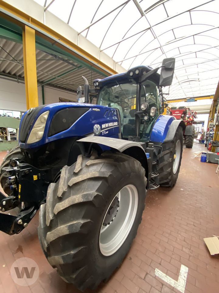 New Holland T 7.245 - Tractor: foto 1 New Holland T 7.245 - Tractor: foto 1