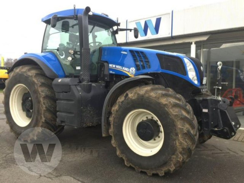 New Holland T 8.420 - Tractor: foto 1 New Holland T 8.420 - Tractor: foto 1