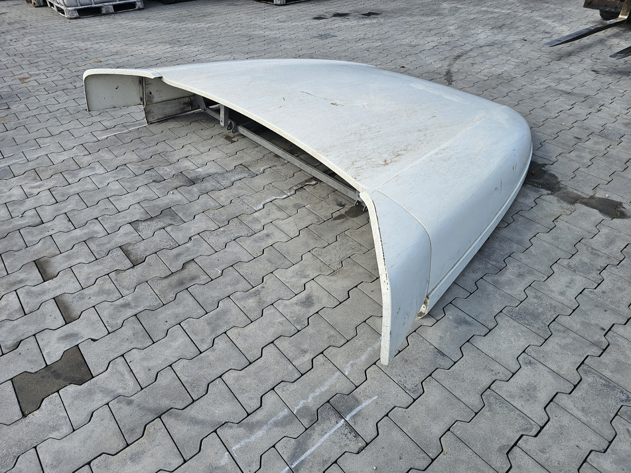 DAF XF105 SPACE CAB / ROOF SPOILER - Aerodinámica/ Spoiler: foto 3 DAF XF105 SPACE CAB / ROOF SPOILER - Aerodinámica/ Spoiler: foto 3