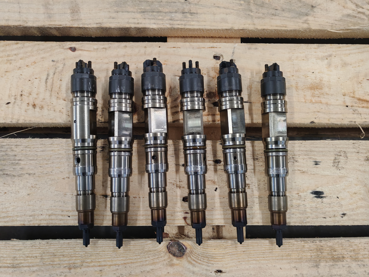 MAN TGS TGX EURO 6 / D2676LF / INJECTORS SET / 61910420 - Inyector: foto 2 MAN TGS TGX EURO 6 / D2676LF / INJECTORS SET / 61910420 - Inyector: foto 2