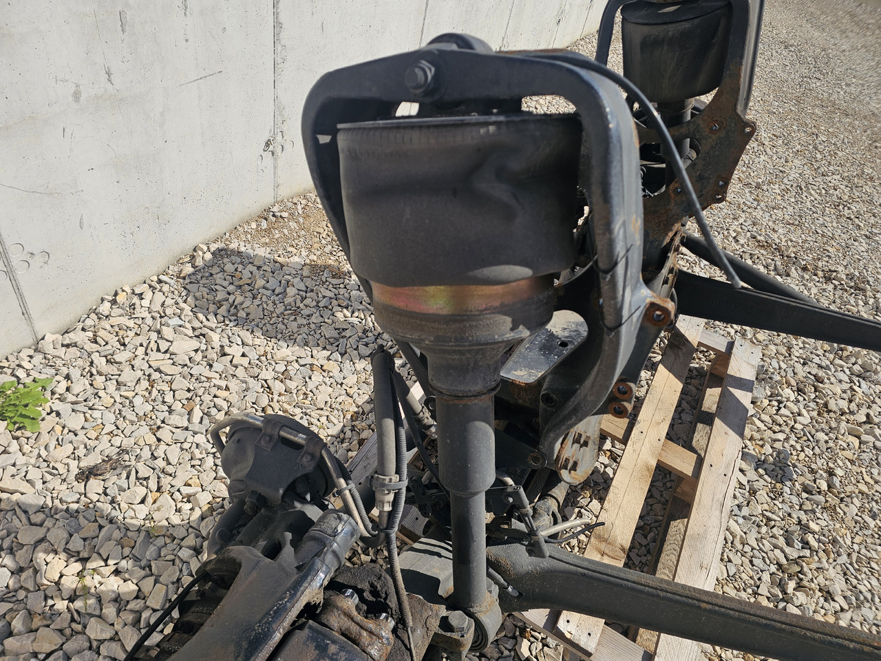 Eje delantero MAN TGX TGS AIR SUNSPENSION / COMPLETE FRONT AXLE: foto 7 Eje delantero MAN TGX TGS AIR SUNSPENSION / COMPLETE FRONT AXLE: foto 7