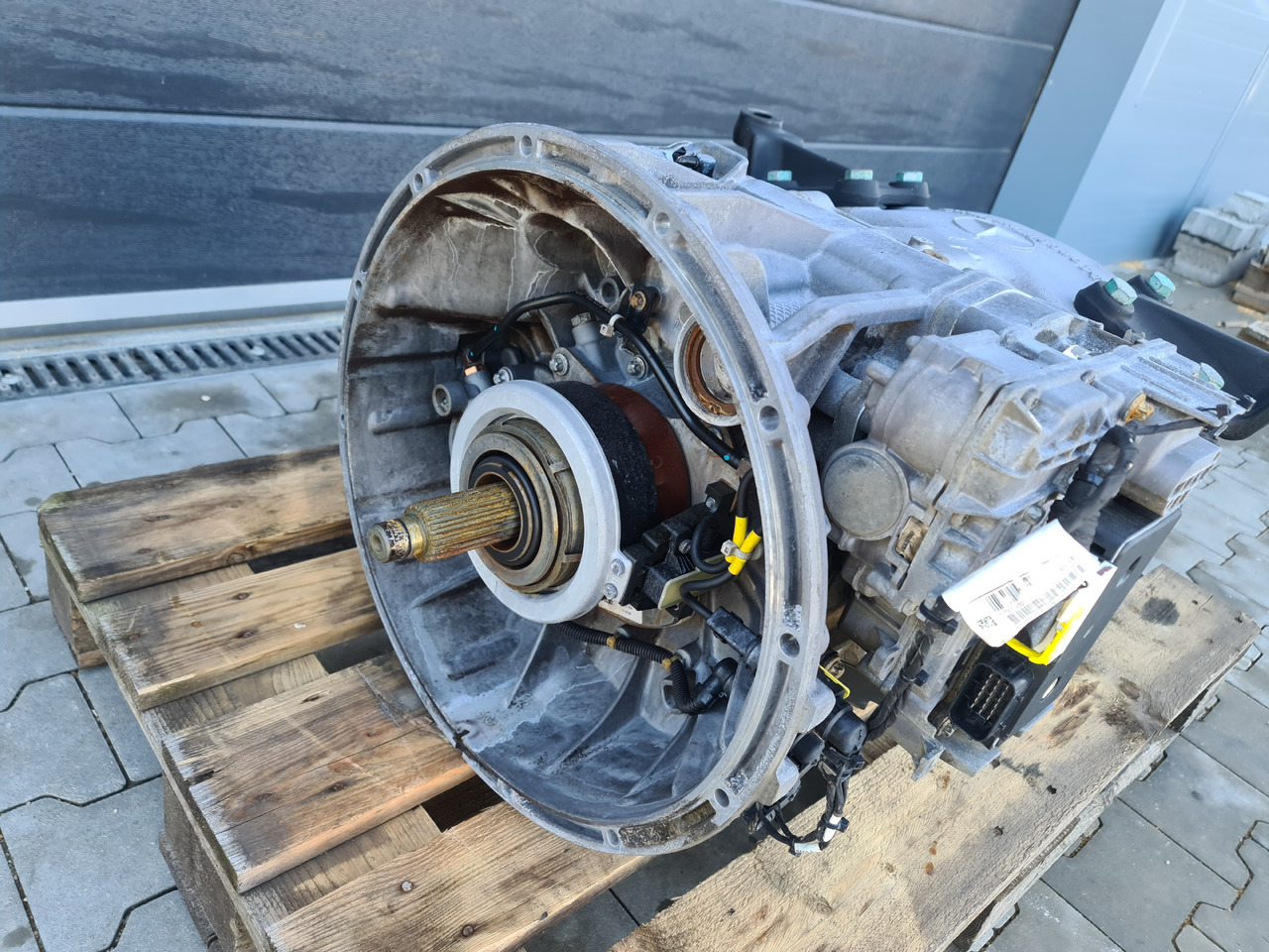MERCEDES ATEGO ANTOS / COMPLETE GEARBOX / G140-8 / WORLDWIDE DELIVERY - Caja de cambios: foto 2 MERCEDES ATEGO ANTOS / COMPLETE GEARBOX / G140-8 / WORLDWIDE DELIVERY - Caja de cambios: foto 2
