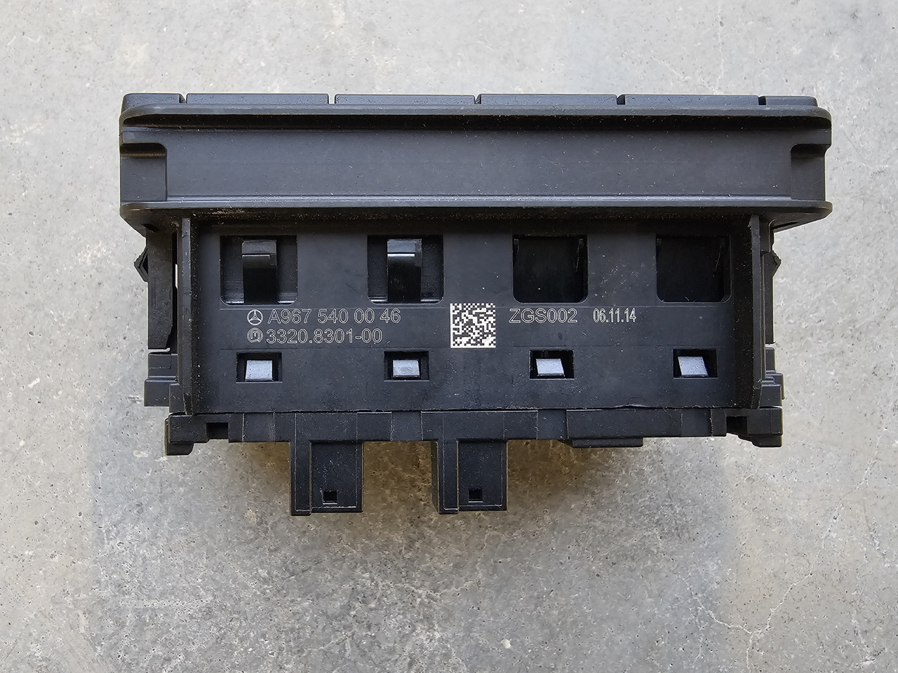 MERCEDES-BENZ ATEGO EURO 6 / DASHBOARD SWITCH / VARIOUS TYPES / A9675400046 - Salpicadero: foto 5 MERCEDES-BENZ ATEGO EURO 6 / DASHBOARD SWITCH / VARIOUS TYPES / A9675400046 - Salpicadero: foto 5
