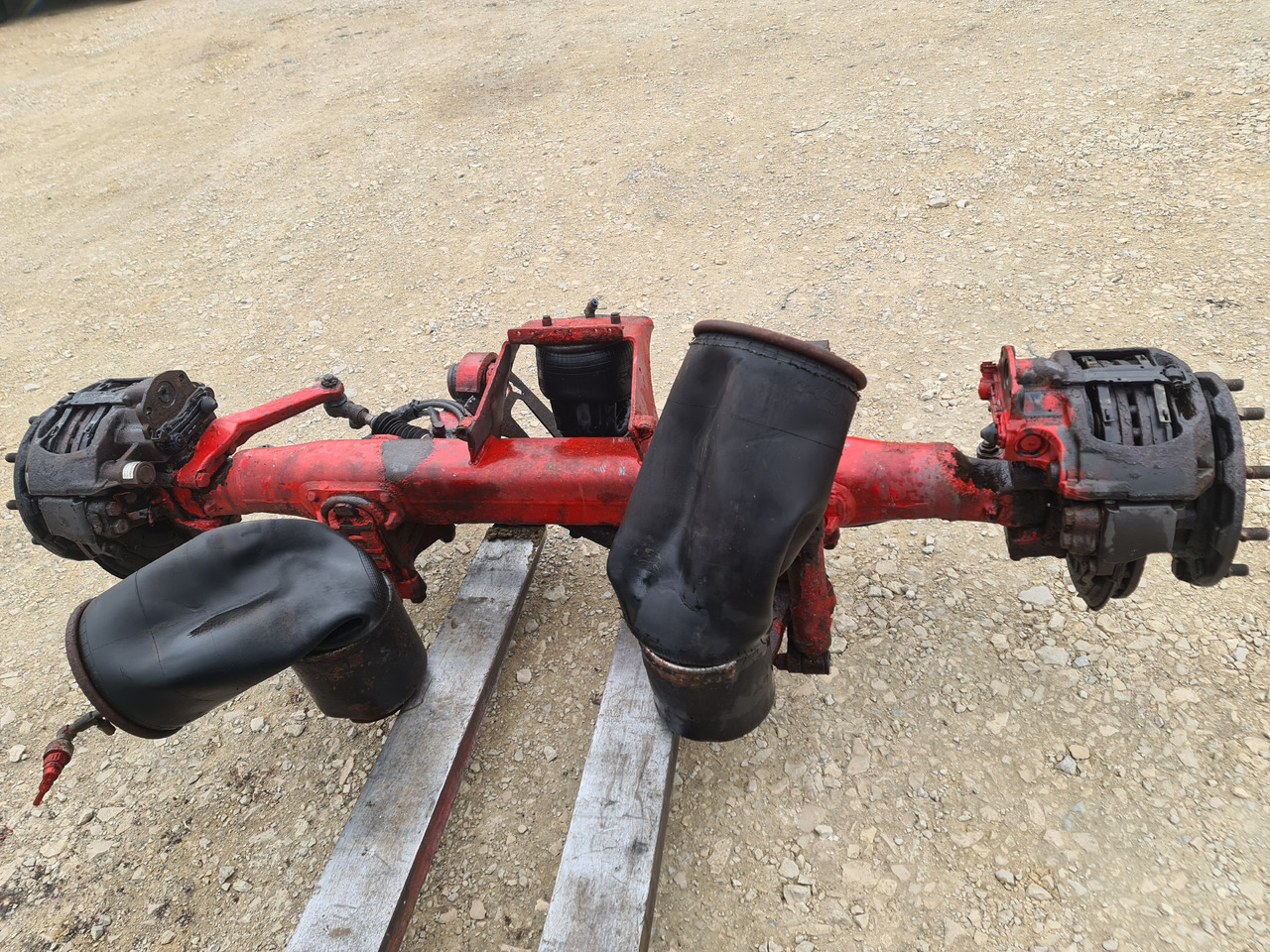 SCANIA REAR STEERING AXLE / 6x2 - Eje y piezas: foto 4 SCANIA REAR STEERING AXLE / 6x2 - Eje y piezas: foto 4