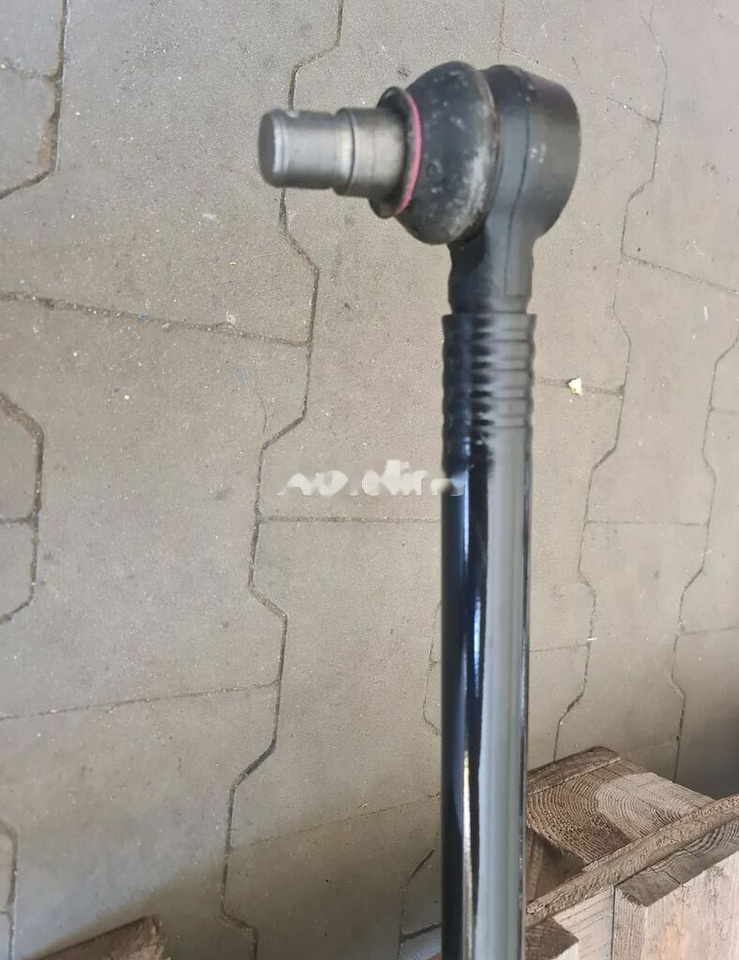 TRW DAF XF truck - Barra estabilizadora para Camión: foto 2 TRW DAF XF truck - Barra estabilizadora para Camión: foto 2