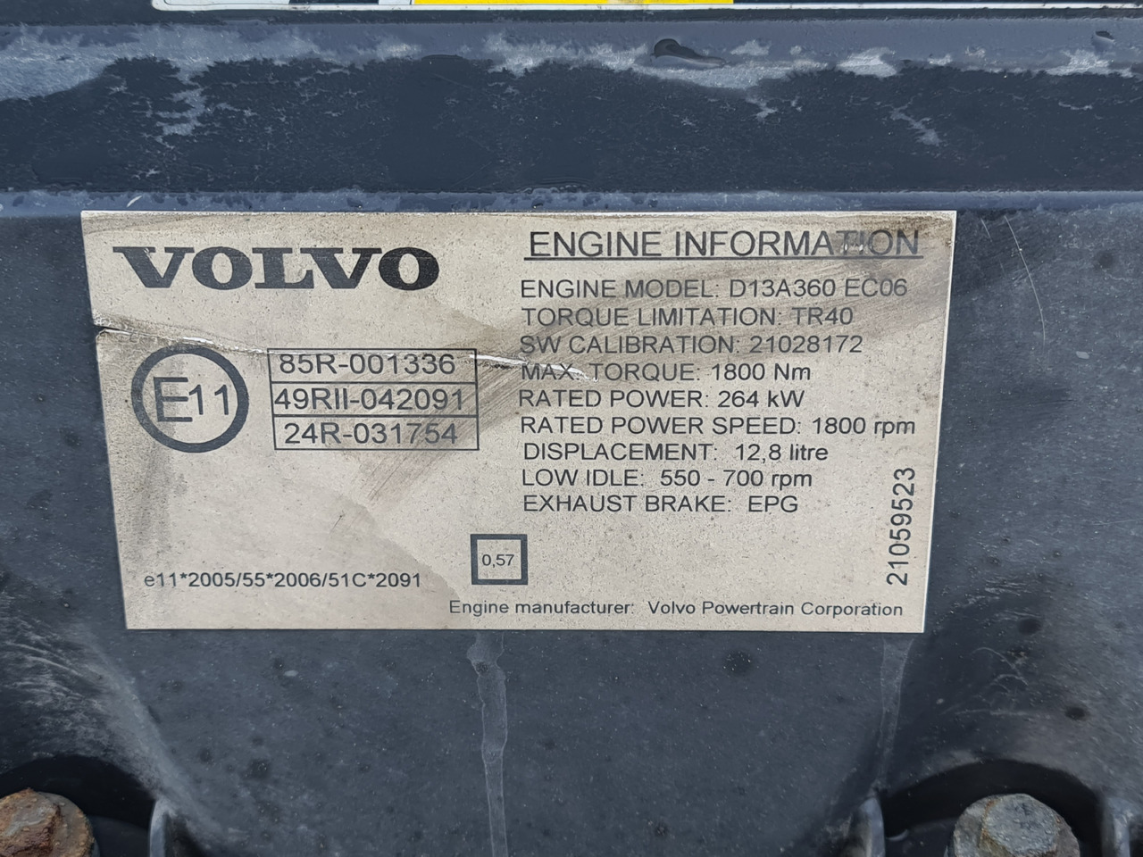 VOLVO FH FM ENGINE D13A 360 EC06 / COMPLETE - Motor: foto 4 VOLVO FH FM ENGINE D13A 360 EC06 / COMPLETE - Motor: foto 4