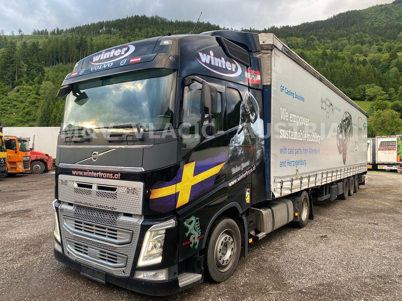 Volvo FH 460 Mega -Lowliner - Cabeza tractora: foto 1 Volvo FH 460 Mega -Lowliner - Cabeza tractora: foto 1