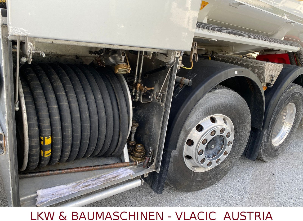 Camión cisterna Iveco Stralis 460 Benz/Diesel Schwarzmüller-Kompletzug: foto 13 Camión cisterna Iveco Stralis 460 Benz/Diesel Schwarzmüller-Kompletzug: foto 13
