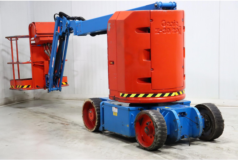 Genie Z-30/20N RJ - Plataforma articulada: foto 4 Genie Z-30/20N RJ - Plataforma articulada: foto 4
