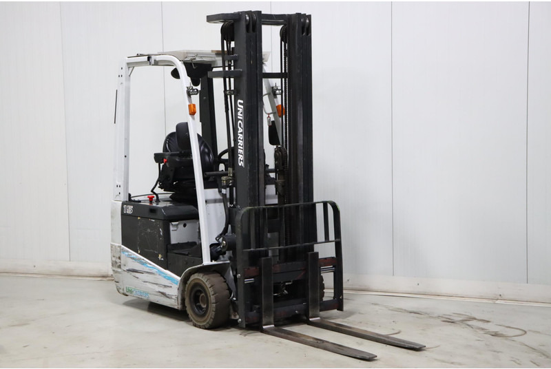 UniCarriers A1N1L15Q - Carretilla elevadora eléctrica: foto 1 UniCarriers A1N1L15Q - Carretilla elevadora eléctrica: foto 1