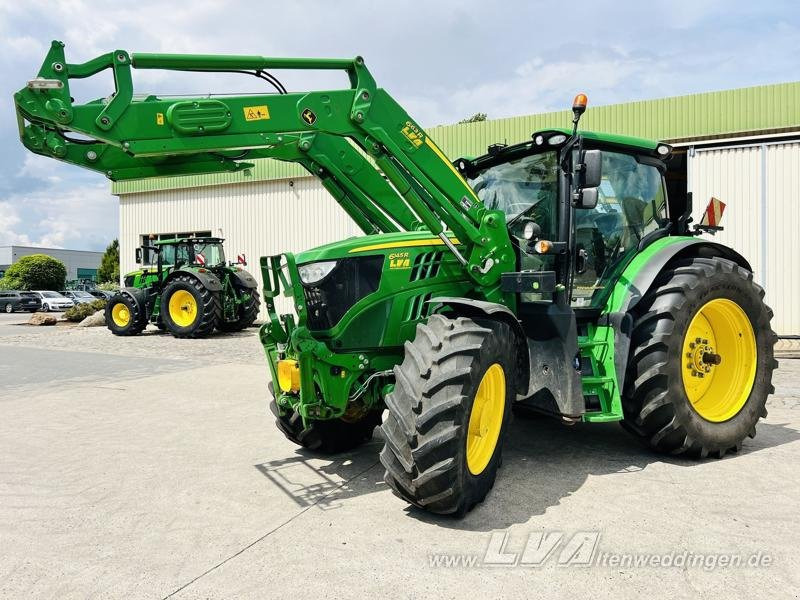 John Deere 6145R - Tractor: foto 1 John Deere 6145R - Tractor: foto 1