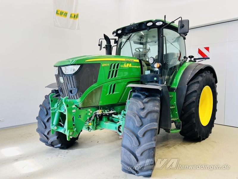 John Deere 6190R - Tractor: foto 1 John Deere 6190R - Tractor: foto 1