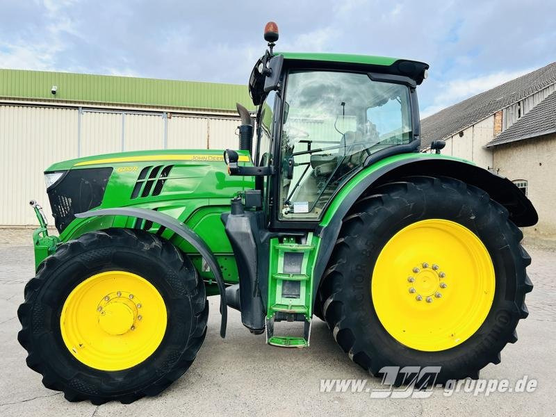 John Deere 6210R - Tractor: foto 4 John Deere 6210R - Tractor: foto 4