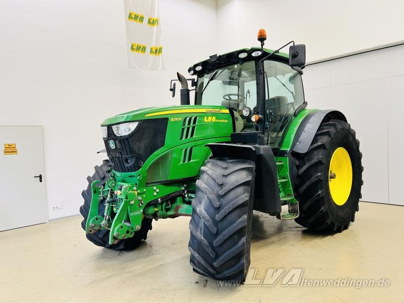 John Deere 6210R - Tractor: foto 2 John Deere 6210R - Tractor: foto 2