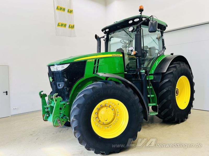 John Deere 7290R E23 PowerShift - Tractor: foto 1 John Deere 7290R E23 PowerShift - Tractor: foto 1