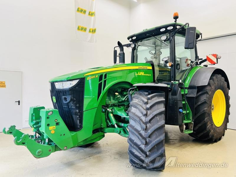 John Deere 8295R FH+FZW - Tractor: foto 2 John Deere 8295R FH+FZW - Tractor: foto 2